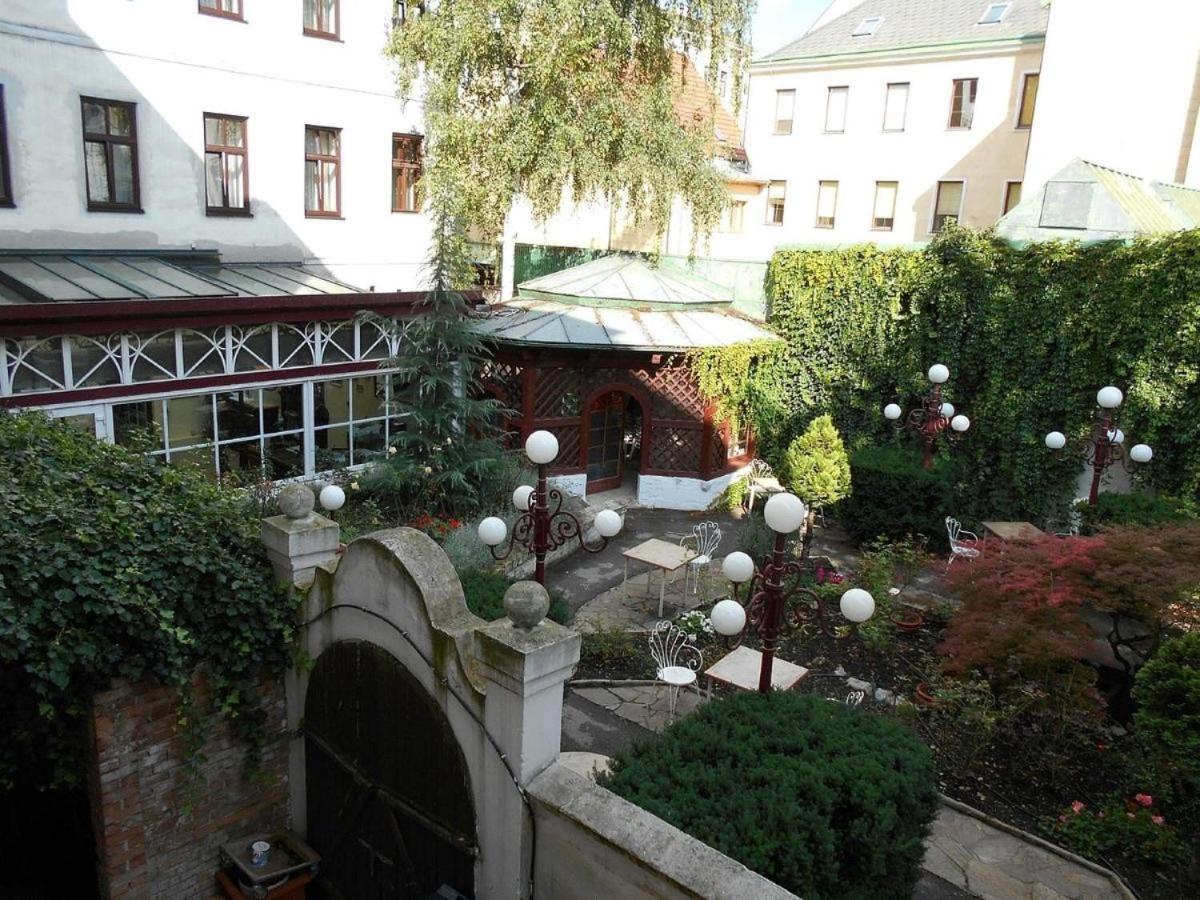 Hotel Viktoria Vienna Exterior photo