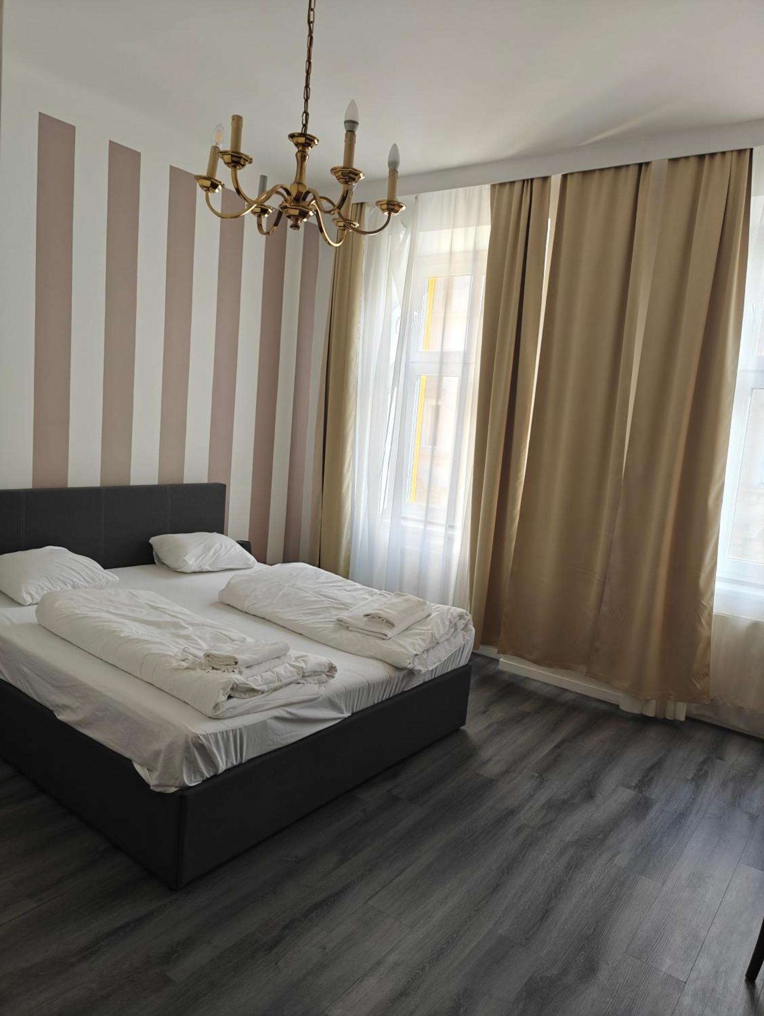 Hotel Viktoria Vienna Exterior photo