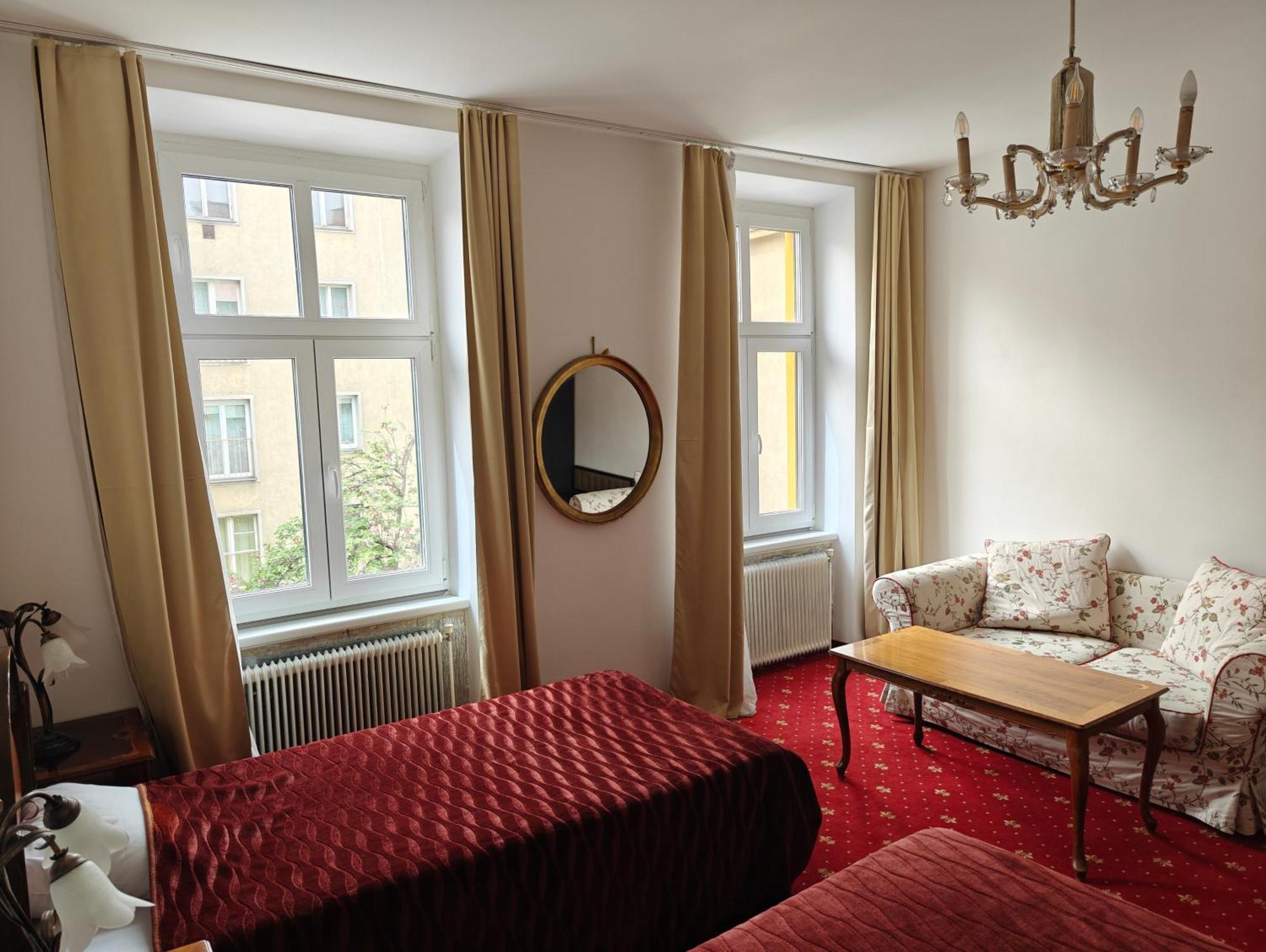 Hotel Viktoria Vienna Exterior photo