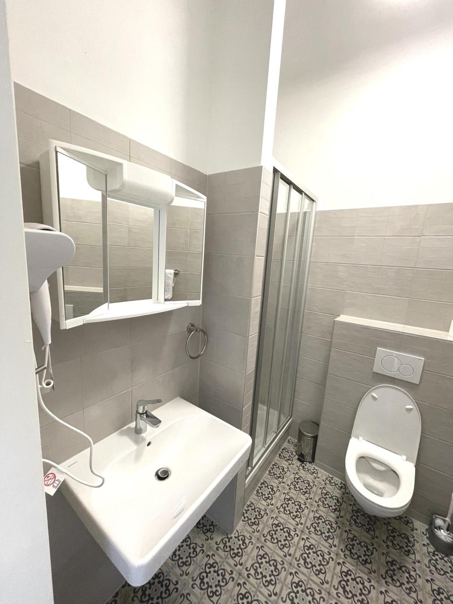 Hotel Viktoria Vienna Room photo