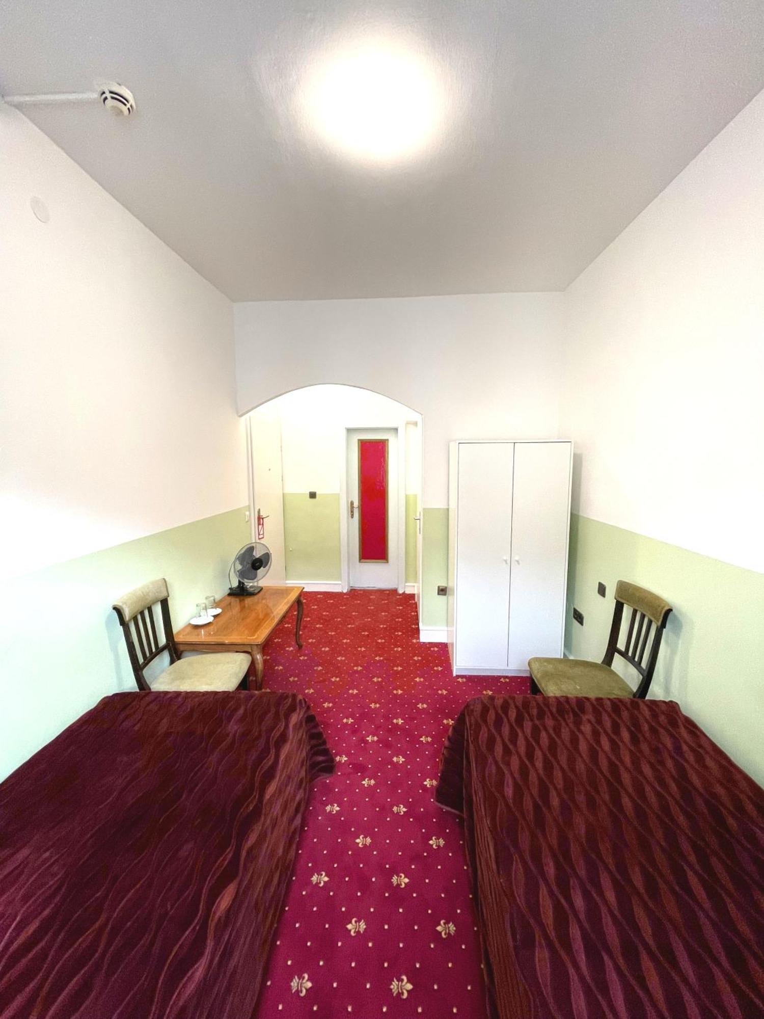 Hotel Viktoria Vienna Room photo